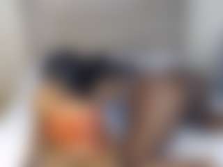 Live cam show with chloevee - New Brown Eyes on sexylive.show