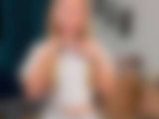 EarthaSnoozy's Live Sex Cam Show