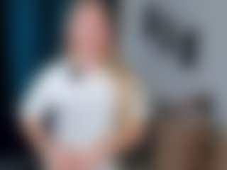EarthaSnoozy's Live Sex Cam Show
