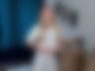 EarthaSnoozy's Live Sex Cam Show