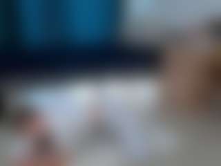 EarthaSnoozy's Live Sex Cam Show