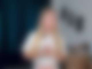 EarthaSnoozy's Live Sex Cam Show