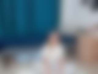 EarthaSnoozy's Live Sex Cam Show