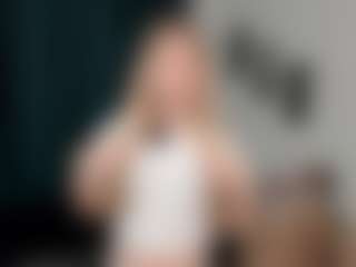 EarthaSnoozy's Live Sex Cam Show