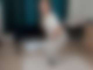 EarthaSnoozy's Live Sex Cam Show