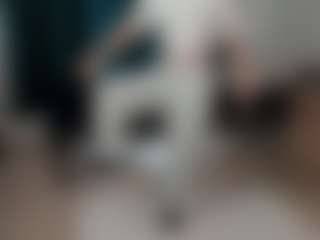 EarthaSnoozy's Live Sex Cam Show