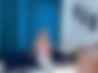 EarthaSnoozy's Live Sex Cam Show