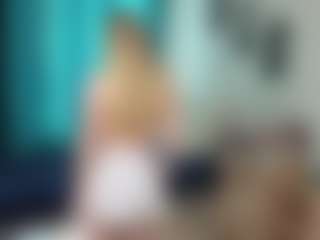 EarthaSnoozy's Live Sex Cam Show