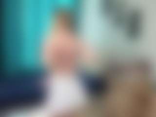 Live cam show with EarthaSnoozy - White Teen (18+) on Camsoda | latvia