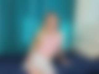 EarthaSnoozy's Live Sex Cam Show