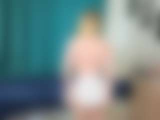 EarthaSnoozy's Live Sex Cam Show