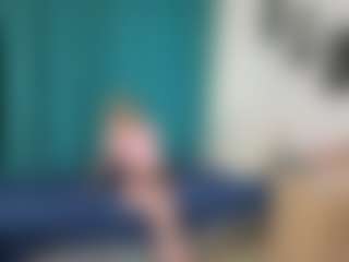 EarthaSnoozy's Live Sex Cam Show