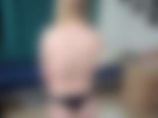 EarthaSnoozy's Live Sex Cam Show