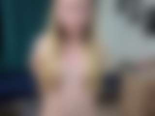 EarthaSnoozy's Live Sex Cam Show
