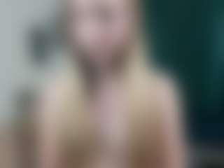 Live cam show with EarthaSnoozy - Normal on Streamer API
