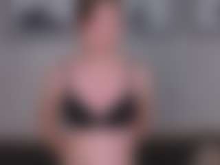 EarthaSnoozy's Live Sex Cam Show