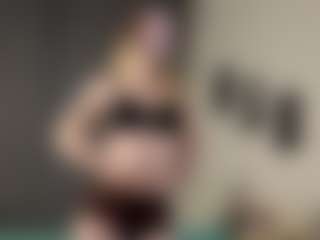 EarthaSnoozy's Live Sex Cam Show