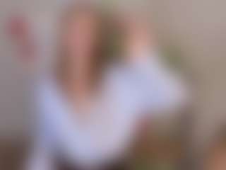 EmeryGale's Live Sex Cam Show