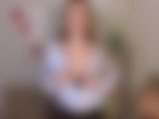 EmeryGale's Live Sex Cam Show