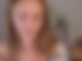 EmeryGale's Live Sex Cam Show