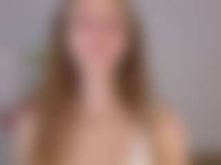 EmeryGale's Live Sex Cam Show