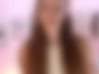 EmeryGale's Live Sex Cam Show