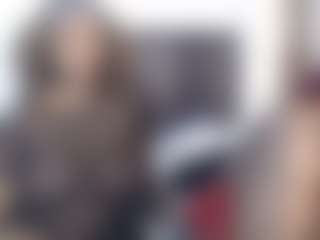 Henessie's Live Sex Cam Show