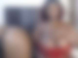 Henessie's Live Sex Cam Show