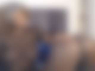 Henessie's Live Sex Cam Show