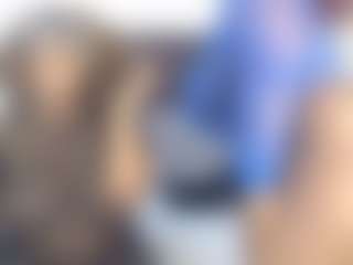 Henessie's Live Sex Cam Show