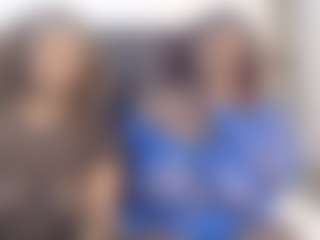 Henessie's Live Sex Cam Show