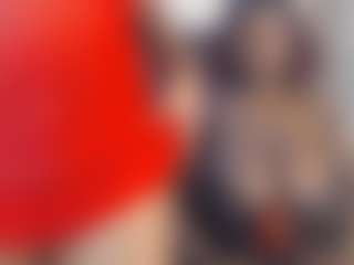 Henessie's Live Sex Cam Show