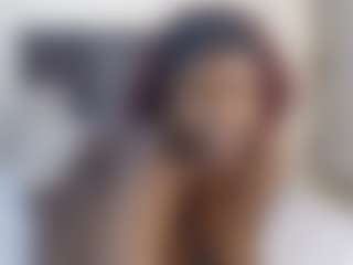 Henessie's Live Sex Cam Show