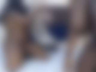 Henessie's Live Sex Cam Show