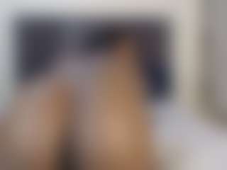 Henessie's Live Sex Cam Show