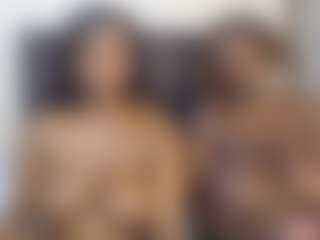 Henessie's Live Sex Cam Show