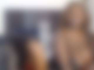 Henessie's Live Sex Cam Show