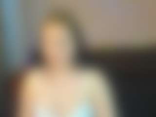 Live cam show with Isabella-Morgan1 - Average on SpankPalCams