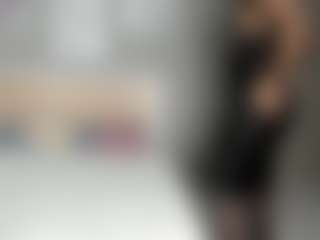 Live cam show with Kite-Wick - Oil on Camsoda