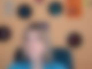 kristy-moon's Live Sex Cam Show
