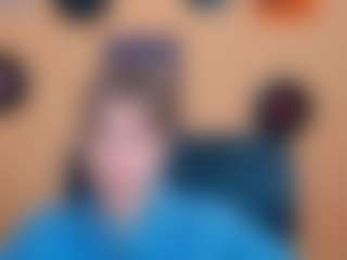 Live cam show with kristy-moon - Blue Eyes on Hubzter Live
