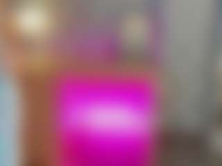 Lara's Live Sex Cam Show
