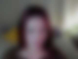 Live cam show with Lara - Flashing on Fling VIP Chat