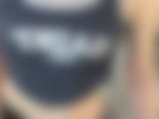 Lara's Live Sex Cam Show