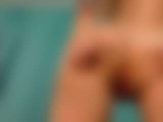 Live cam show with SweetlyEmma - Striptease on Milfs Live