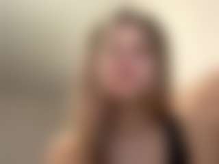 Live cam show with AundreaSaulpaugh - Thin on SxyPornLive