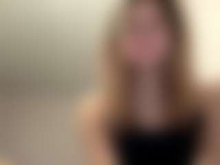 Live cam show with AundreaSaulpaugh - New White on Uber Horny | lithuania