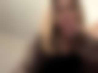 AundreaSaulpaugh's Live Sex Cam Show
