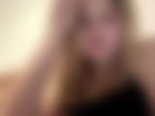 AundreaSaulpaugh's Live Sex Cam Show