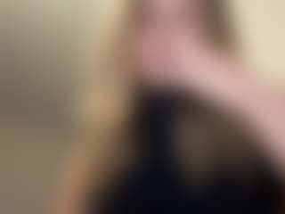 Live cam show with AundreaSaulpaugh - Blonde Hair on testsause.com